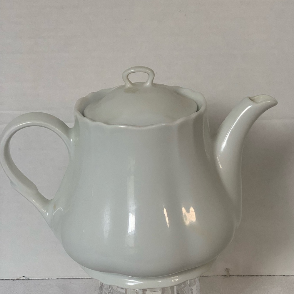 RICHARD GINORI | White Antico Doccio Teapot